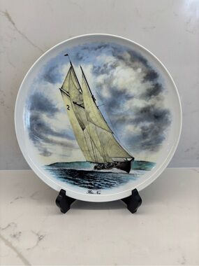 Vintage Kaiser Germany Blue Nose Nova Scotia Schooner Decorative Plate